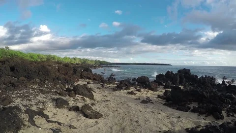 Sandy Trail At The Beach Between Lava Rocks  스톡 동영상 83520218