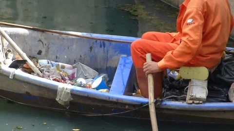 Sanitation workers are cleaning River rubbish Stock Footage 65281077