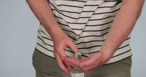 Sanitizing Hands 動画素材 131177714