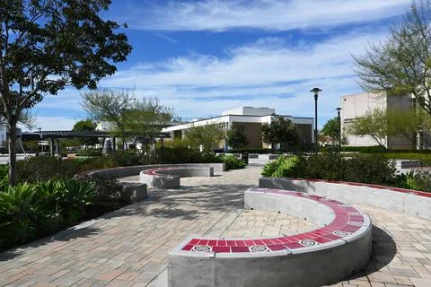 SANTA ANA, CALIFORNIA - 11 NOV 2022:  Quad on the Campus of Santa Ana College Stock Photos