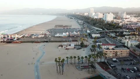 Santa Monica Beach- Push in over beach Stock Footage 208937647