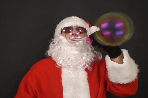 Santa starts up soap bubbles 動画素材 45330647