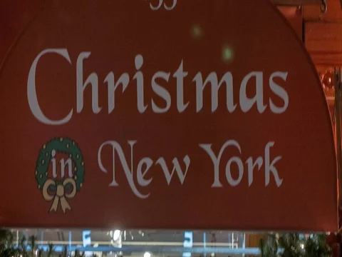 Santa waiving to the camera Video stock 79753068