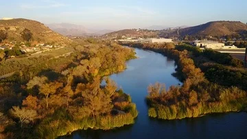 Santee, CA - Walker Preserve Trail - Drone Video Vidéo 86126491
