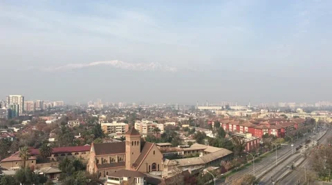 Santiago de Chile con smog Stock Footage