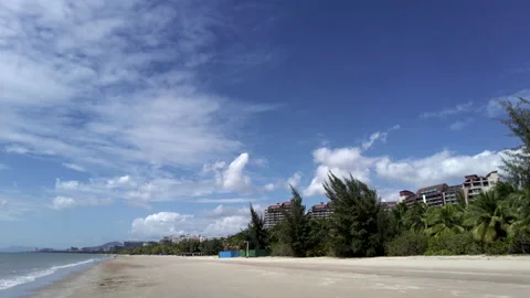 Sanya's beach in the sun Vídeo Stock 151427700