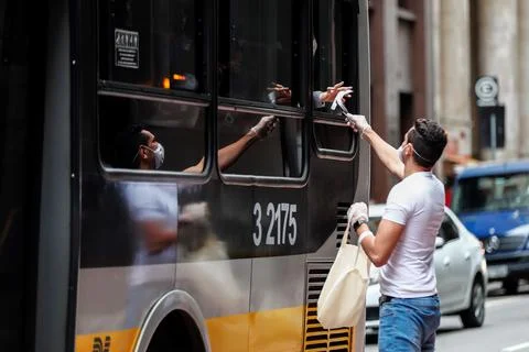 Sao Paulo performs an operation to verify the mandatory use of a mask, Brazil -  Fotos Stock