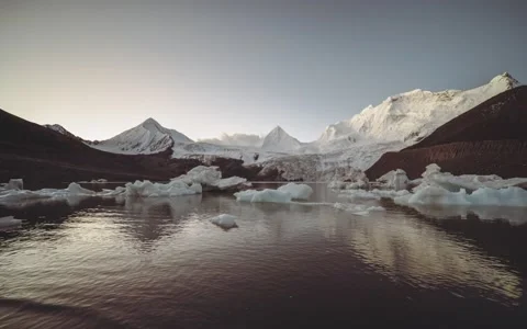 Sap Snow Mountain In Tibet timelapse shooting Stock-Footage 229759541