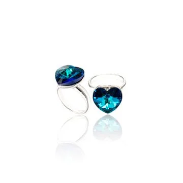 Sapphire Ring isolated on white. Stock Photos