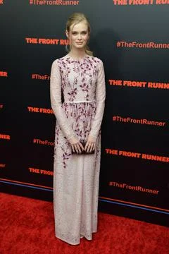  Sara Paxton attending The Front Runner Premiere at MoMa on October 30, 20... Stock Photos