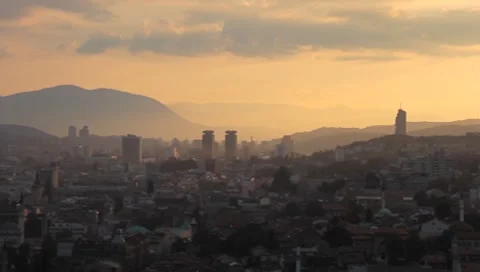 Sarajevo long-shot. pan 스톡 동영상 8642076