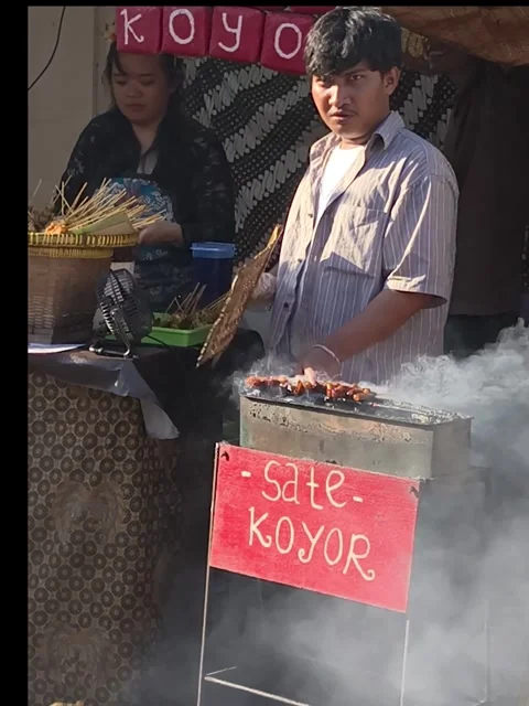 Satay Koyor Video stock 324481632