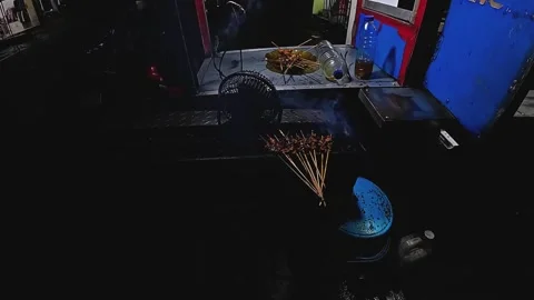Satay Vendor Cart at Night Video stock 325508907