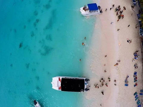 Satellite view of the beach Video stock 71807070