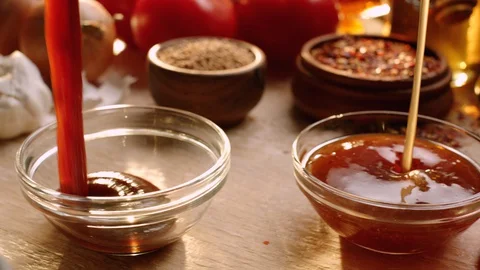 Sauces Pouring GT9811 Video stock 129852836