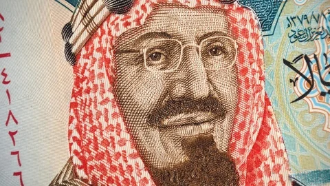Saudi Arabia King Saud Bin Abdulaziz on Saudi 20 riyals banknote rotating, 4K Stock Footage 99140826