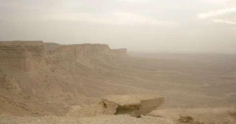 Saudi-Arabia Riyadh Edge-of-the-World-Wide-Pan4 422 59.94FPS Stock Footage 129554109
