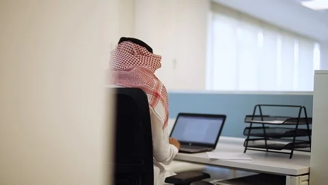 Saudi man working on office Stock Footage 110715640