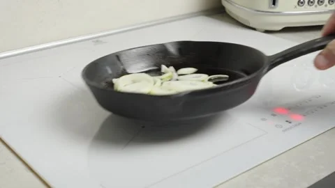 Sautéed onion Stock Footage 271616522