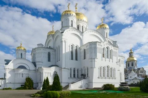Savior Transfiguration Cathedral, Holy Trinity Seraphim-Diveevo convent in vi Stock Photos