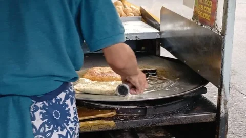 Savory martabak vendor Stock Footage 328345969