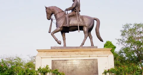 Sawai man singh statue in jaipur india Stock Footage 219922853