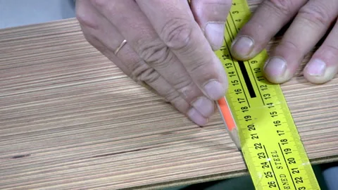 Sawing laminate HD Vidéo 106466227