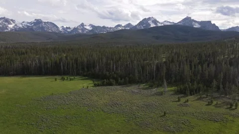 Sawtooth mountain Stock Footage 321155914