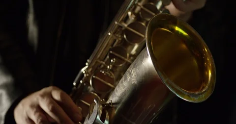 Saxophone Vidéo 114832062