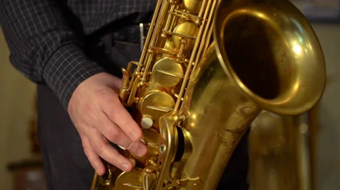 Saxophonist Видео 34373254