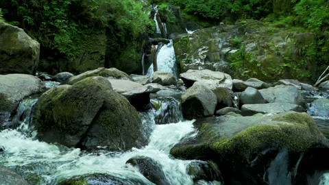 SC FALLS SC Falls Midstream Video stock 155033891