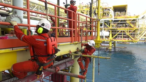 Scaffolding erection. Working at height and overboard. Video stock 156646603