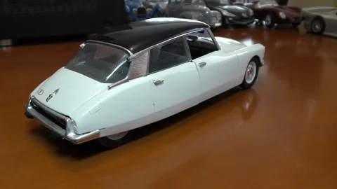 The scaled version of the famous Citroen DS 19 Stockbeeldmateriaal 125563639