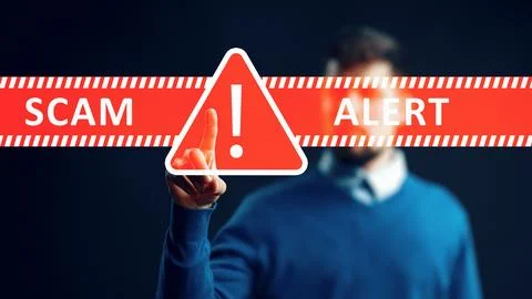 Scam call message alerts users about potential fraudulent communications Stock Photos