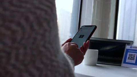 Scan the QR code of Alipay with your mobile phone to pay Stock Footage 236192905