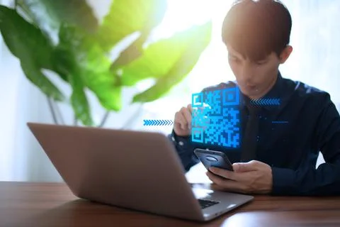 Scan QR code to pay, receive money, login, connect to the system, payment , o Stock-Fotos