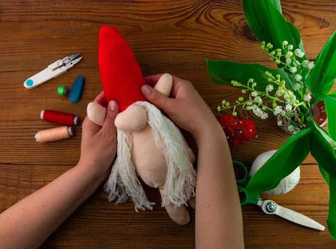 Scandinavian gnome making step by step handmade tutorial. Homemade fabric swe 스톡 사진