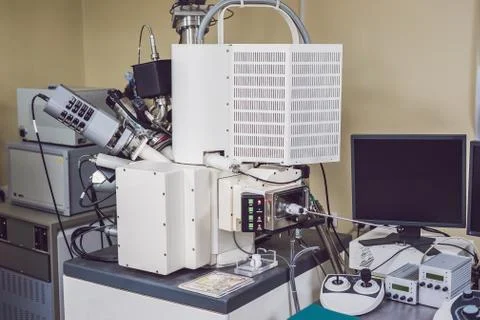 Scanning scanning electron microscope with an ion beam gun and elements dispe Foto stock