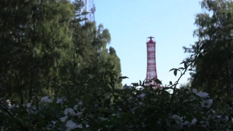 Scarlet Sails Park, red lighthouse in the distance Vidéo 135076975