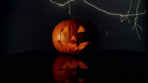 Scarry Halloween Pumpkin Video stock 141798525