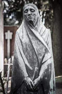 Scary cemetery statue Stock-Fotos