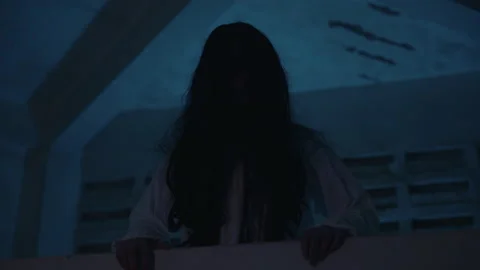 Scary halloween ghost black makeup psychopath wears dead night costumes, Vídeos de archivo 343827265