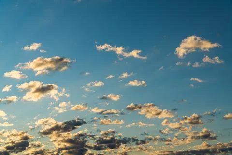Scattered Clouds at Sunset Sky Fotos de archivo