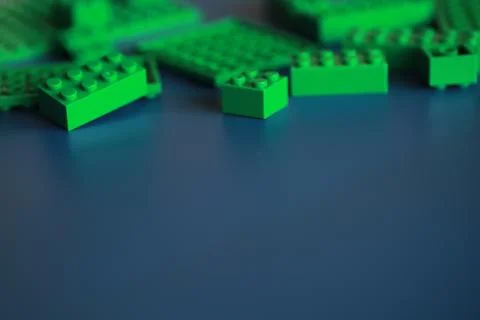 A scattering of constructor elements for children. Colored bricks from the .. 스톡 사진