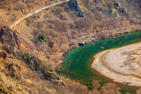 Scenary view of river Arda meanders at Rhodope mountains in Bulgaria Foto stock