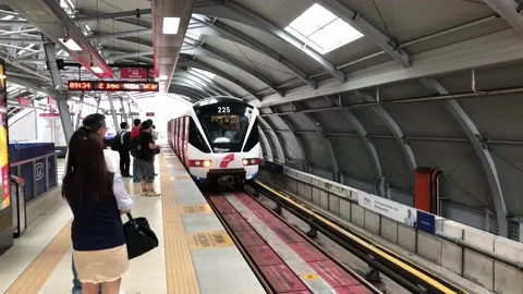 Scene of KL LRT train public transport Stock-Footage 109320525