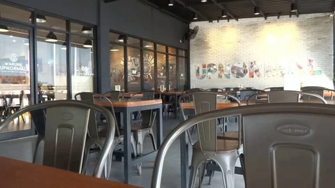 The scene at upnormal cafe in bogor, west java,indonesia. this place are Vídeo Stock 118431273