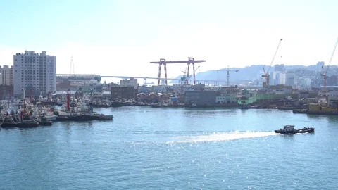 The scenery of Busan port Stock Footage 101004297