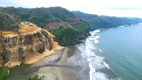 The scenery on the coast is so beautiful Video stock 226092225