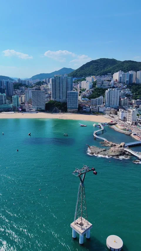 Scenic aerial view from a cable car at songdo beach in busan 스톡 동영상 344025703